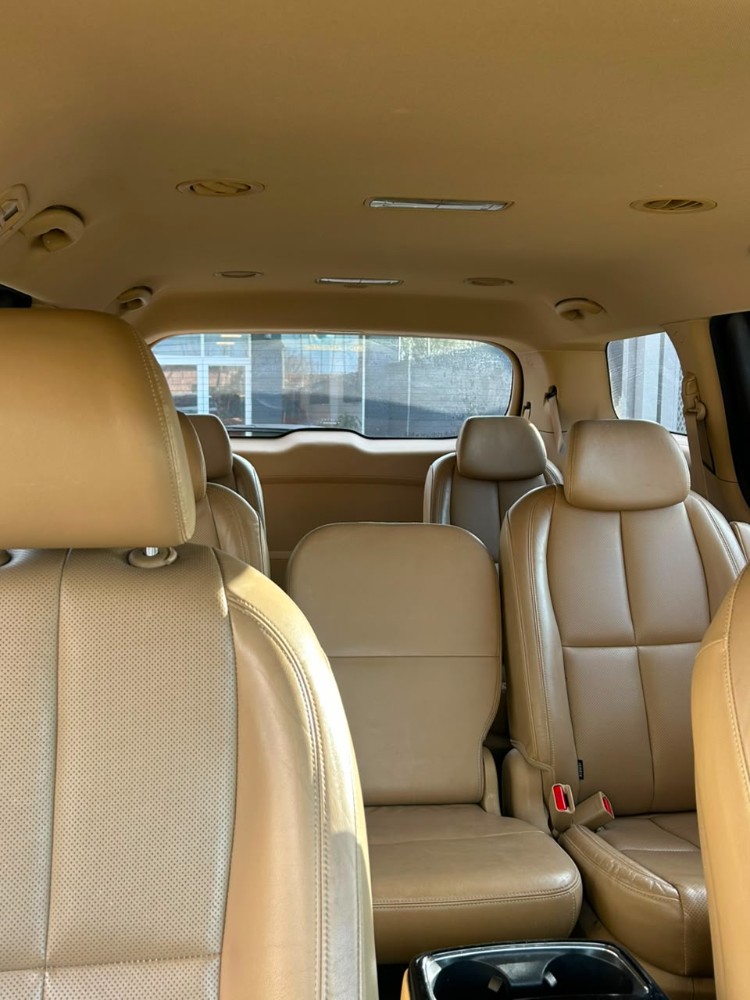 Kia CARNIVAL Van 2,2 Crdi 6AT 11p Premium 2017 — foto 12